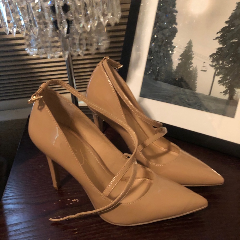 Jessica Simpson Nude Stilettos